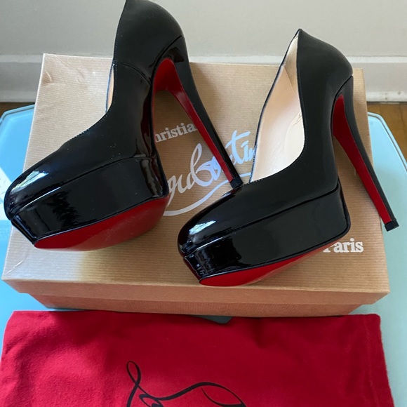 Authentic Christian Louboutin - Black Leather Bianca Platform Pumps Size 36 New - Picture 6 of 16